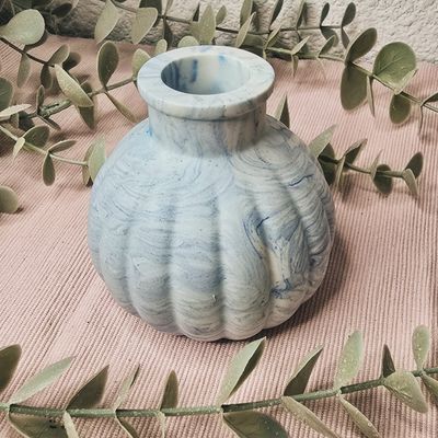 Vase Jesmonites
